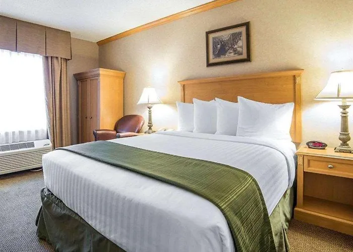 Hotel Quality & Near Event Center 5*