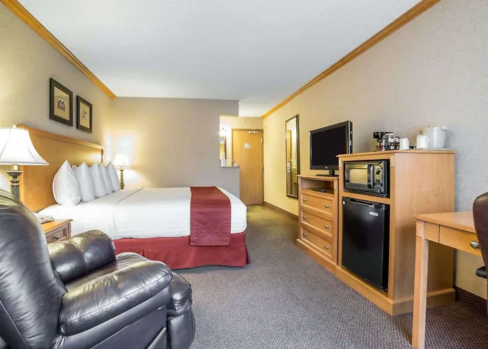 Hotel Quality & Near Event Center 5*