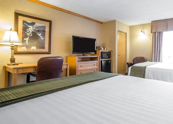 Quality & Near Event Center Hotel 5*