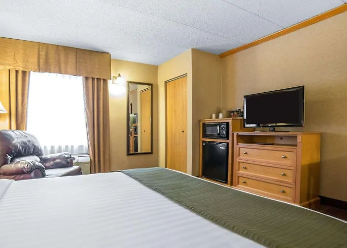 Hotel Quality & Near Event Center 5*