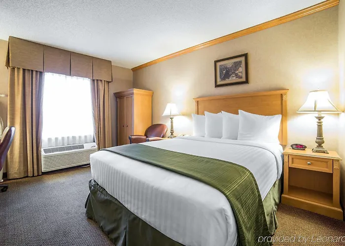 Hotel Quality & Near Event Center Casper