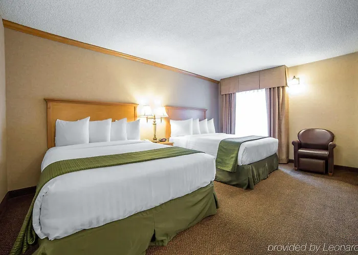 Hotel Quality & Near Event Center Casper