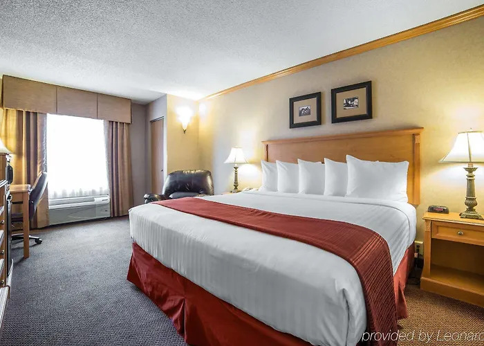Quality & Near Event Center Hotel
